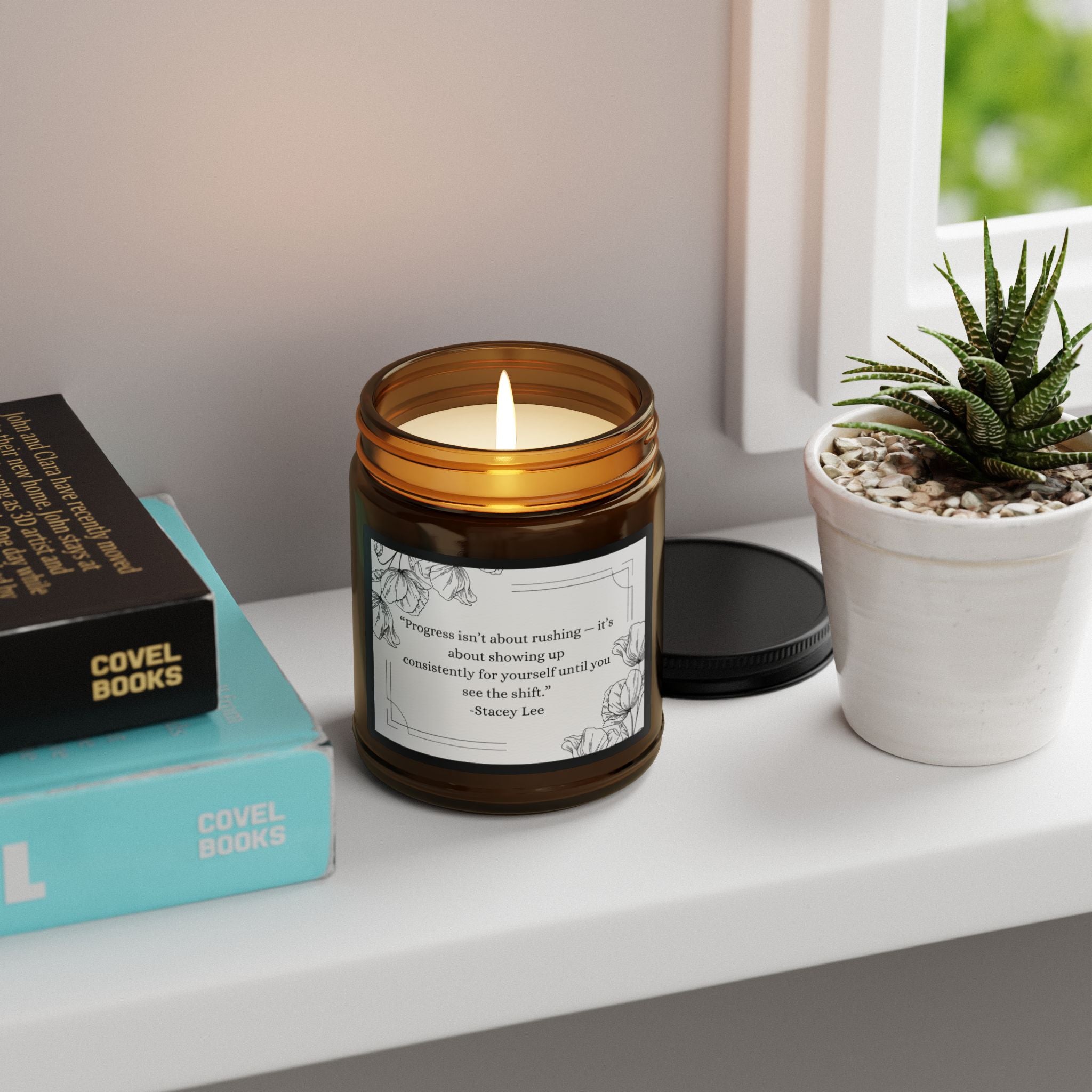 Amber Jar Soy Candle — Floral Scented Aromatherapy Candle (Multi-Size)
